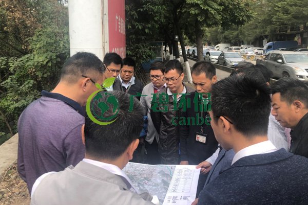 大良街道、順控環(huán)保水務(wù)等領(lǐng)導(dǎo)到金陡涌黑臭水體治理現(xiàn)場(chǎng)視察工作(圖4)