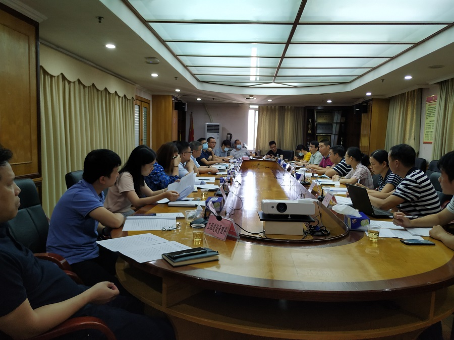 強化與自然資源部門協(xié)調(diào)聯(lián)動，扎實推進土壤污染防治工作